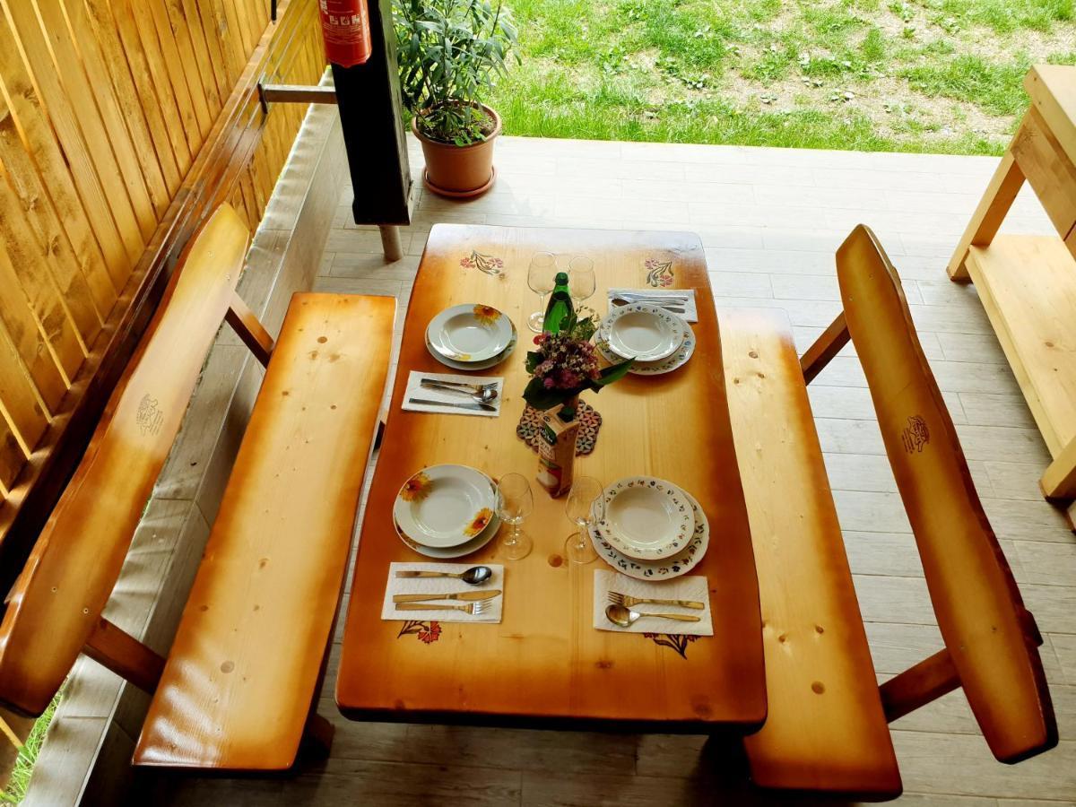 Apartment And Garden House Among The Mountains Podbrdo Bagian luar foto