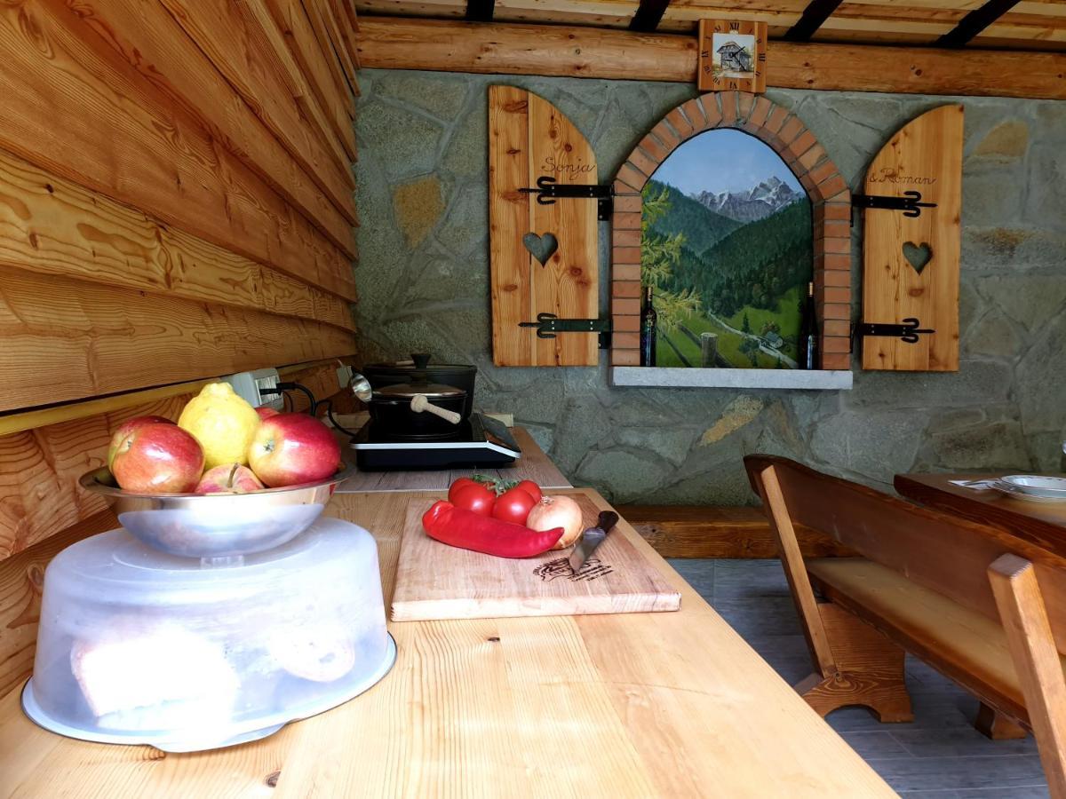 Apartment And Garden House Among The Mountains Podbrdo Bagian luar foto