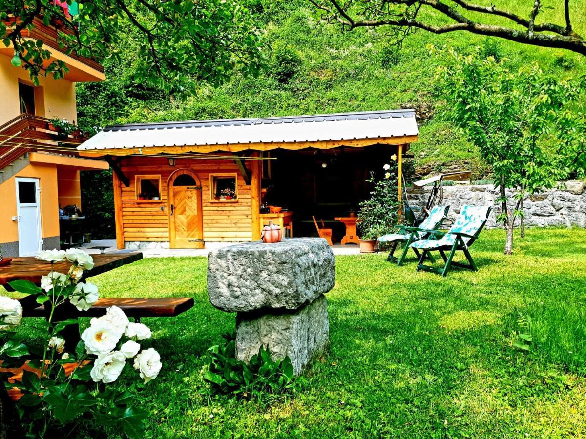 Apartment And Garden House Among The Mountains Podbrdo Bagian luar foto